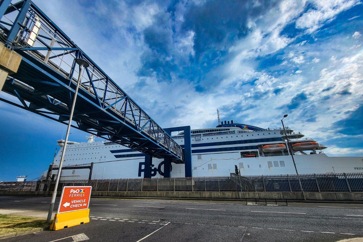 ferry p and o hull rotterdam